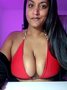 Busty_AriaX