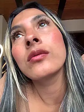 Webcam Model (Cami_Leon2)  is live.Free join now!