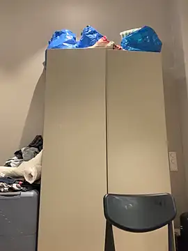 Webcam Model (ScarletAss)  is live.Free join now!