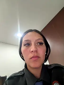 emily-7_ - Emily-7_'s free webcam - UK Sex Cams