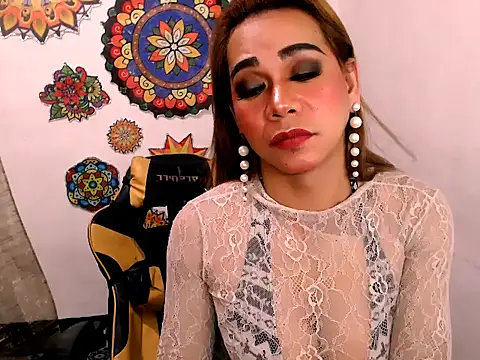 xxmistresswildkimxx (Ask my age) - STROKING AND CUMMING