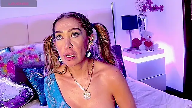  EvelinaGrey chat room