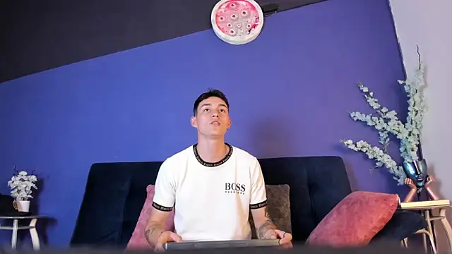 lukesavagge (M young) - All Naked