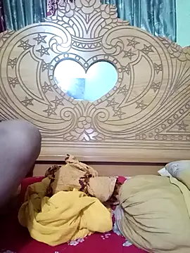 nupur-00 (F milf) - 5000