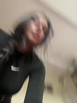  Nicollemays chat room