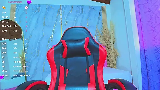  sarahrousse_ chat room