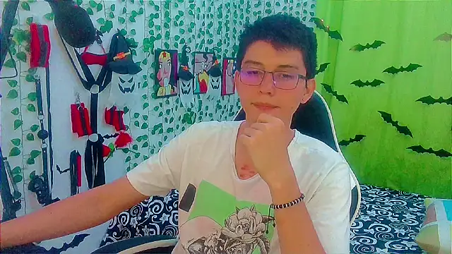 andy_gray (M young) - REMOVE THE ALL CLOTHES🤩