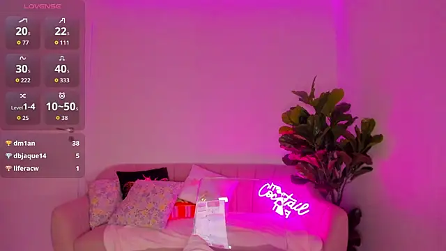 tiabelle (F teen) - Toy Control At GOAL