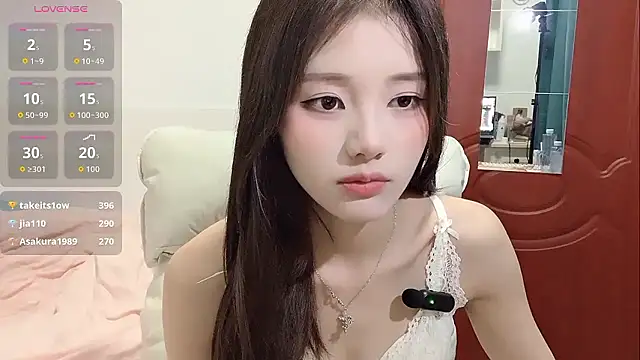 Ximei-O – webcam model profile photo