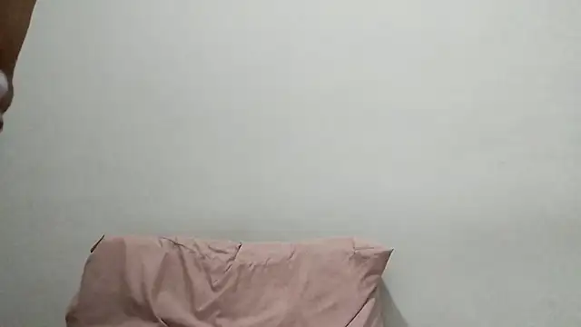 isabelly08ty (F young) - striptease + masturbation