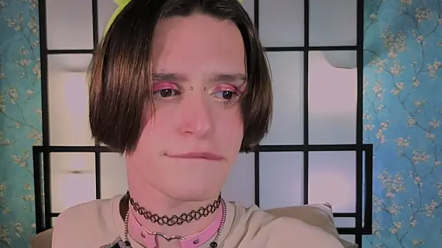 madi_snow (T teen) - toy control 5 min: