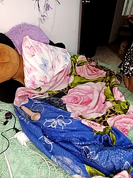 ana_monrrow2 (F young) - Flash naked+ control lush 10 minutes