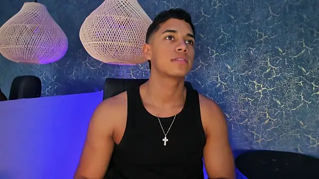 zayne_cross (M twink) - JET NAKED