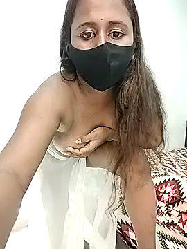 lovely-soneya (F young) - Boobs oiling 💦😘