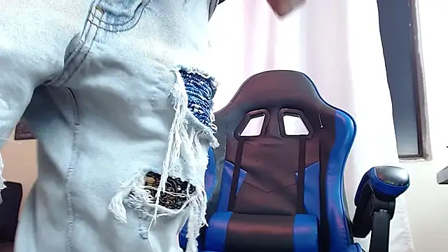 setthomas (M young) - Cumshow or Cum pvt 333