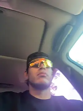 strokingdaddy4 (M young) - Car cum show👀