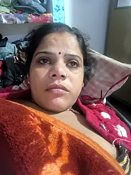 Webcam Model (Setty54)  is live.Free join now!