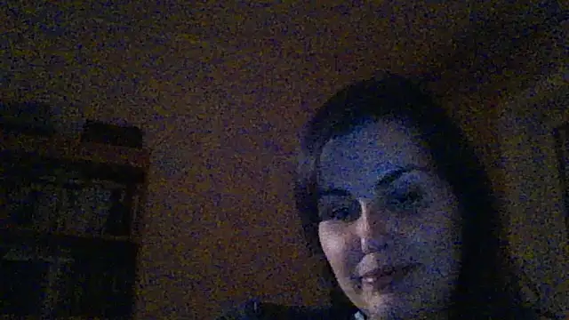 Zerari webcam stripchat model stream image