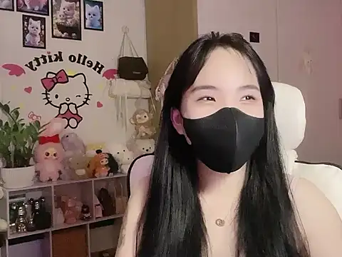 keelinnn19 (F young) - Smile a lot ❤️