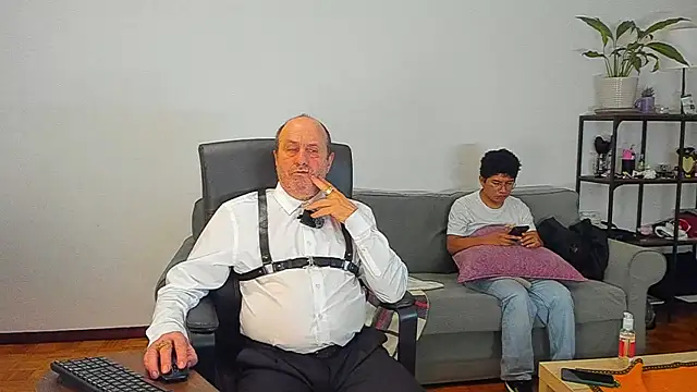 masterboy50 (M grandpa) - i need to see u kneel right now