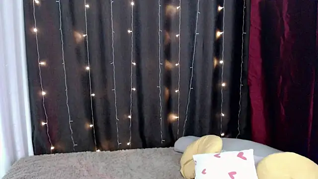 evan_reinhart (M twink) - flash ass