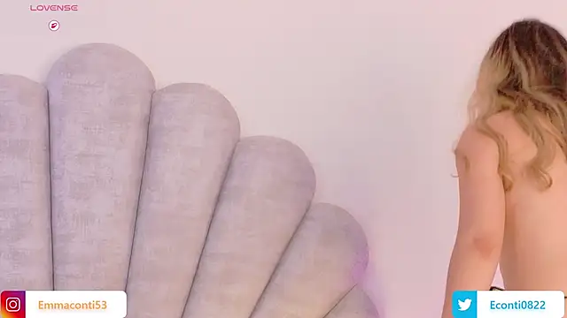 Webcam Model (emma-conti2)  is live.Free join now!