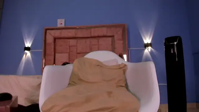 isabela-nix Live Webcam on Stripchat