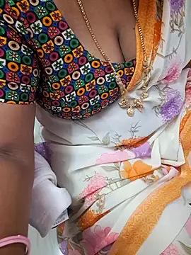 Webcam Model (Tamil_Ammani)  is live.Free join now!