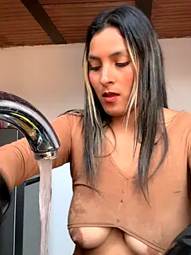 Webcam Model (Cami_Leon2)  is live.Free join now!