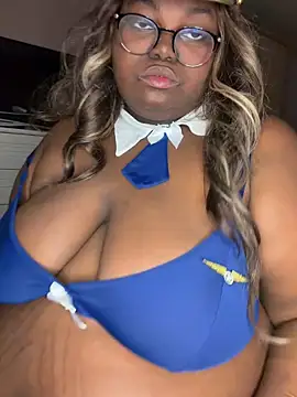 Webcam Model (rosecoquine88)  is live.Free join now!