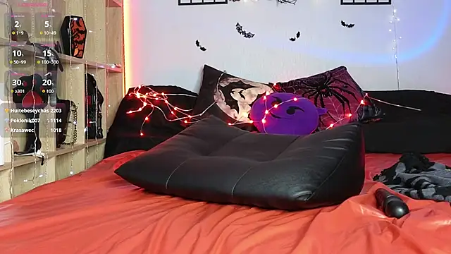 devil_s_bride - Devil_s_bride's free webcam - UK Sex Cams