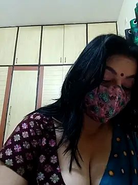 Ratna-777's Stripchat show and profile