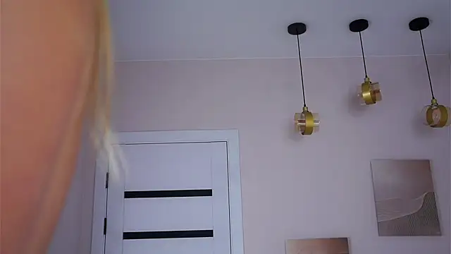 sunnivacovil (F teen) - 💕Cameltoe playing💕