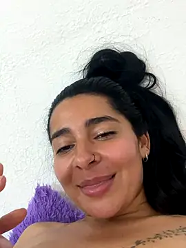 Webcam Model (Meganmilk1)  is live.Free join now!