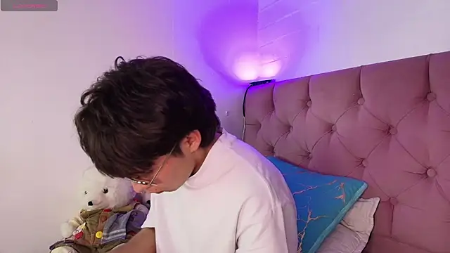 peppertwink (M twink) - TWINKIE CREMIE CUMIE