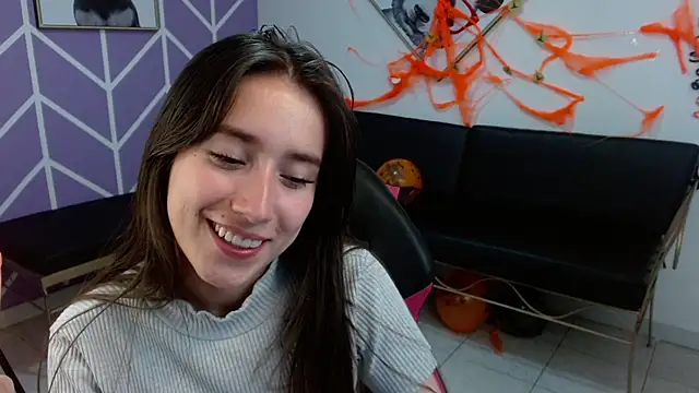 adhara_kitten - Adhara_Kitten's free webcam - UK Sex Cams