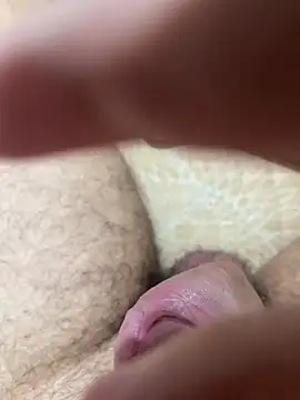 roludo44445 (M twink) - MASTURBATING UNTIL YOU CUM