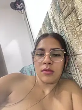 valery_lux16 (F young) - FINGERING PUSSY 🤤😈