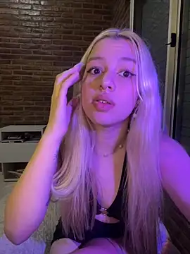 tiffanystarling - Tiffanystarling's free webcam