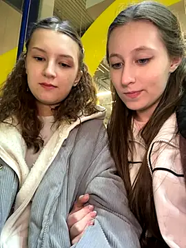 FroggyAnna's Stripchat show and profile