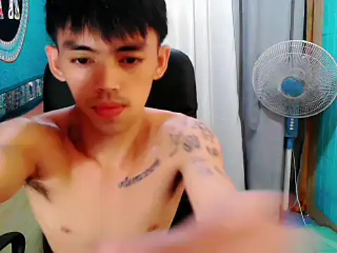 urhunky_boy (M young) - cumshot