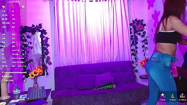 laila_dam - Laila_dam's free webcam - UK Sex Cams