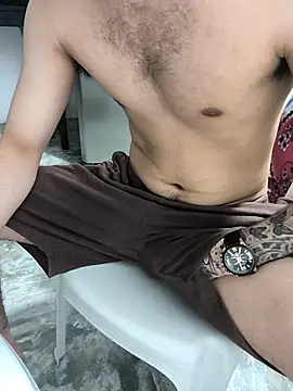 giannis090 (M young) - urinating in an exclusive private show