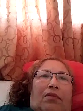 cessi50 (Ask my age) - Air kisses