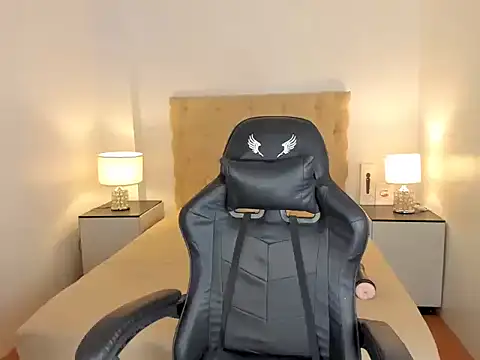 lovableXnaughty_lily