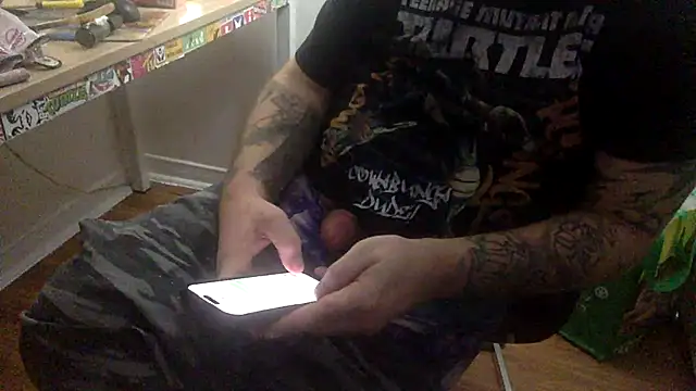 edger4lif3 - Edger4lif3's free webcam - UK Sex Cams