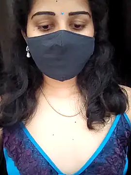 Webcam Model (Teen-sweety)  is live.Free join now!