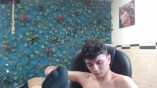 Waturox live cam screenshot male from Colombia on Wobip – Live Webcams, Clips & GIFs