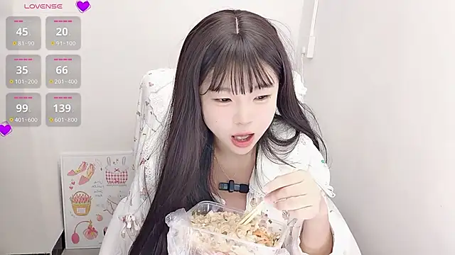 9aunatiis (F young) - 哥哥，懒懒手手冷，可以放你口袋吗？国王5分钟