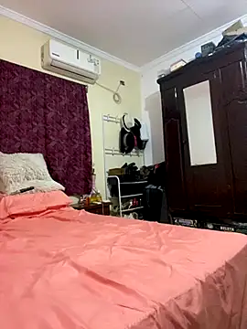 Webcam Model (aphrodite_sexy)  is live.Free join now!